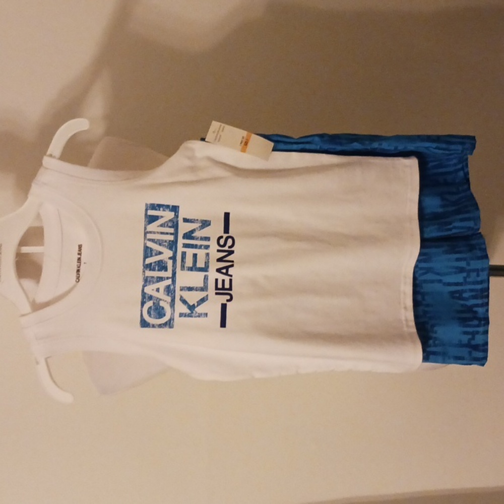Calvin Klein Short set outfit